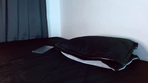 thomas_spellman online show from 04.12.26