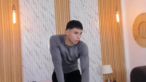 Thomas online show from 09.16.25