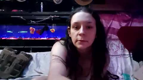 Snapshot of thomaspernell69 chatting on 12.21.25 bw ky cock online show from 12.21.25