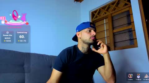 Snapshot of thomassmith2023 chatting on 11.01.25 thomas smith online show from 11.01.25