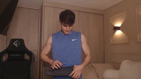 Thom Klein online show from 04.20.26