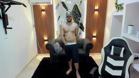 thomson_hot01 online show from 05.26.26