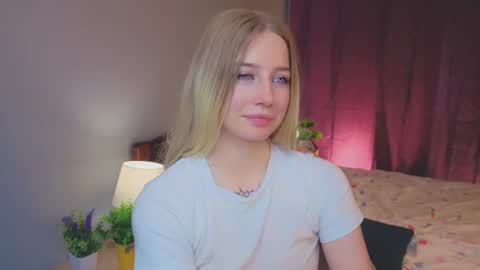 Snapshot of thoracarter chatting on 07.06.26 thoracarter online show from 07.06.26