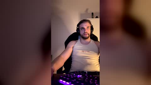 thorodinson03 online show from 02.12.26