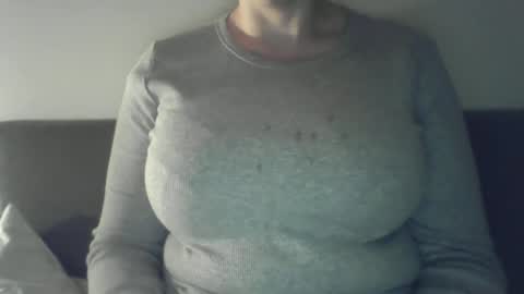 Snapshot of thrillho89 chatting on 06.14.26 thrillho89 online show from 06.14.26