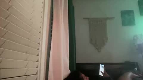 Snapshot of throatyygoat chatting on 10.17.25 throatyygoat online show from 10.17.25