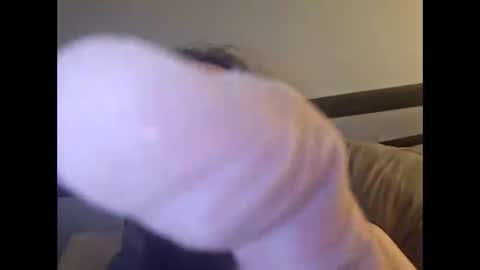 Snapshot of throbster513 chatting on 11.10.25 throbster513 online show from 11.10.25