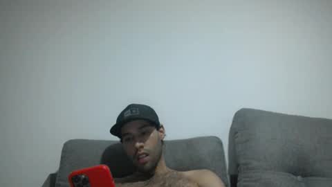 Snapshot of throwawayyourgun chatting on 01.25.25 Luka online show from 01.25.25