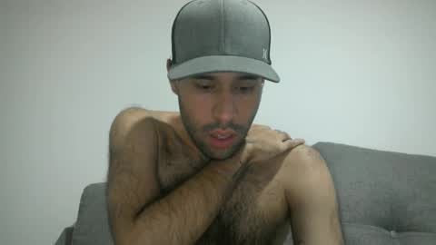 Snapshot of throwawayyourgun chatting on 01.26.25 Luka online show from 01.26.25