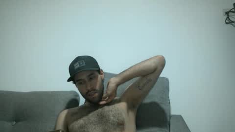 Snapshot of throwawayyourgun chatting on 01.29.25 Luka online show from 01.29.25