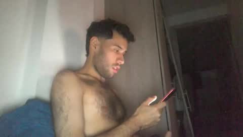 Snapshot of throwawayyourgun chatting on 12.03.25 Luka online show from 12.03.25