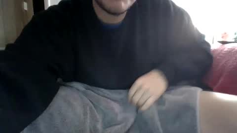 Snapshot of thssguy32 chatting on 01.29.25 thssguy32 online show from 01.29.25