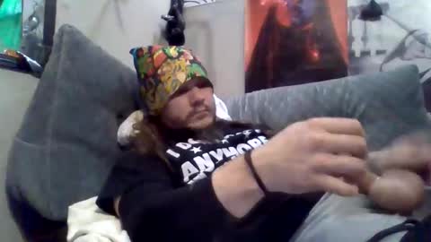 thunder8u42 online show from 11.29.25