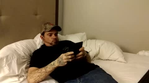 Snapshot of thundercockin chatting on 02.03.25 Thumper online show from 02.03.25