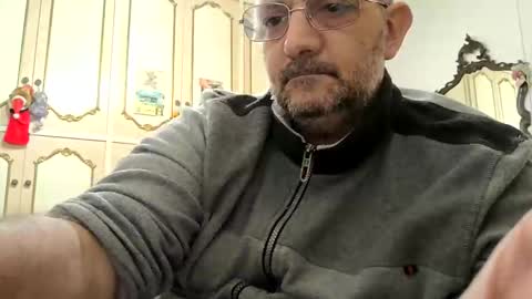 Little Wolf  online show from 10.30.25