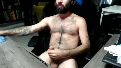 Snapshot of thy_italian chatting on 05.31.26 The Italian online show from 05.31.26