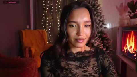 tia_j online show from 12.05.25