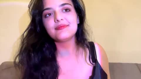 Mary online show from 10.15.25