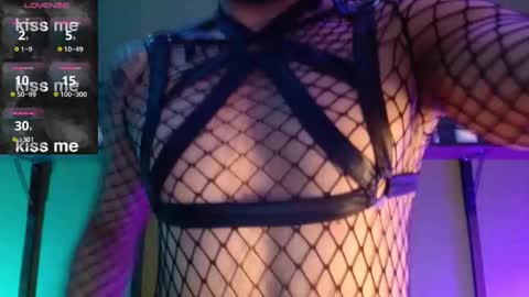   online show from 09.08.25