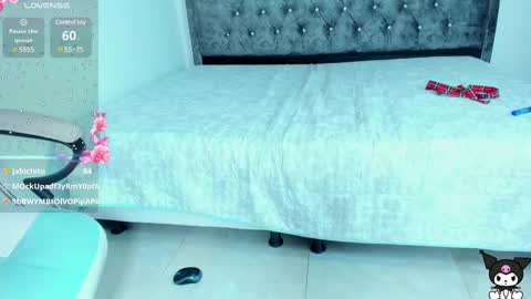 Snapshot of tiana_glowxxx chatting on 01.22.25 Tiana online show from 01.22.25