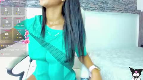 Snapshot of tiana_glowxxx chatting on 02.03.25 Tiana online show from 02.03.25