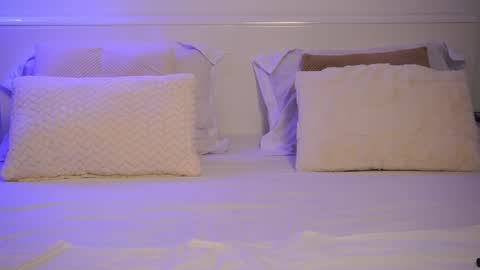 Anna online show from 03.10.26