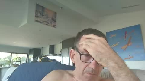 JustMe online show from 02.22.25