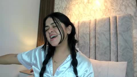 Tiff3 online show from 02.11.25