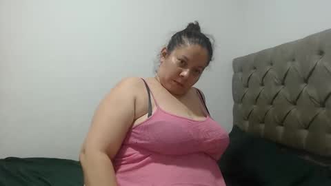 Snapshot of tiffa_hot_29 chatting on 02.21.25 Tiffany online show from 02.21.25