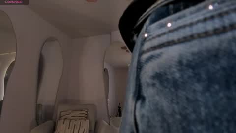 Tiffanny Sins online show from 04.19.26