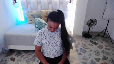 tiffany online show from 01.12.25