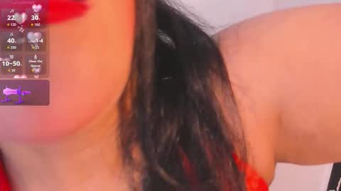 Snapshot of tiffany_glow_ chatting on 10.24.25 Tiffany online show from 10.24.25