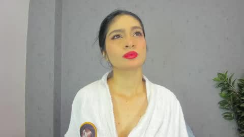 tiffany_mendez online show from 04.18.26