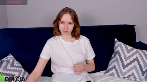 Snapshot of tiffany_roy chatting on 12.21.24 tiffany_roy online show from 12.21.24