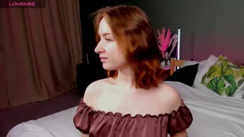 Snapshot of tiffany_roy chatting on 12.26.24 tiffany_roy online show from 12.26.24