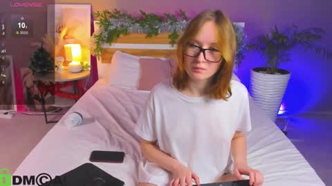 Snapshot of tiffany_roy chatting on 01.09.25 tiffany_roy online show from 01.09.25