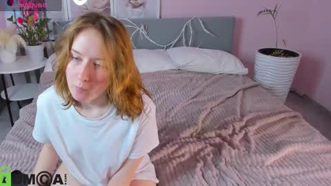 Snapshot of tiffany_roy chatting on 03.05.25 tiffany_roy online show from 03.05.25