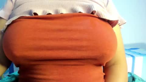 tiffany theressa online show from 12.18.25