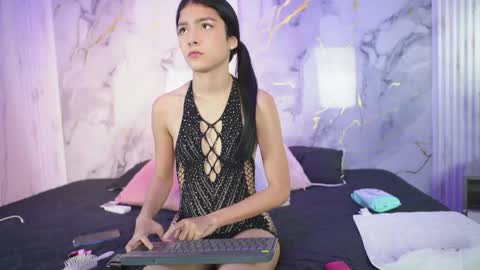 Snapshot of tiffany_yi chatting on 06.01.26 tiffany_yi online show from 06.01.26