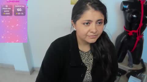 TiffanyAmazing online show from 09.26.25