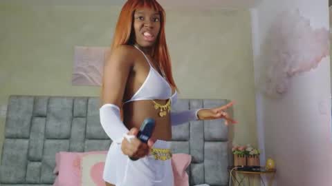 TiffanyEbony  online show from 06.05.26