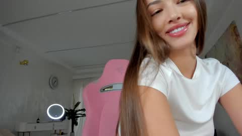 Snapshot of tiffanyhouston_ chatting on 02.03.25 Tiffany Houston online show from 02.03.25