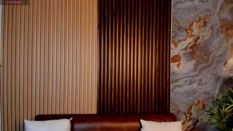 Snapshot of tiffanyhoustton chatting on 03.03.26 tiffanyhoustton online show from 03.03.26