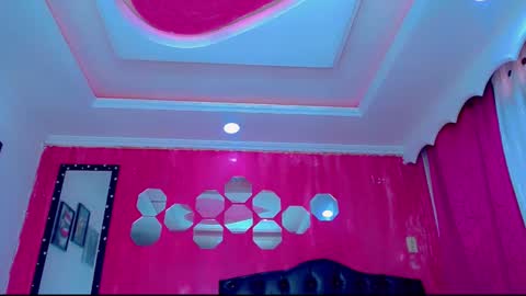 tiffanymackensyy69 online show from 12.17.25