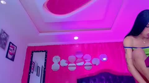 tiffanymackensyy69 online show from 04.18.26