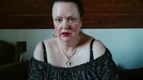 TiffanyMature online show from 11.07.25