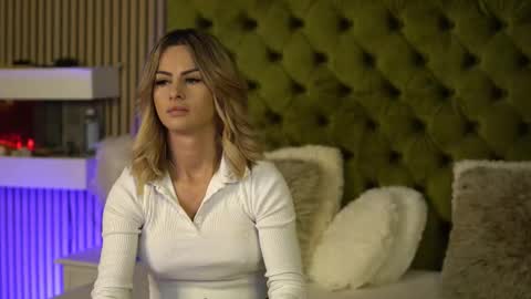 Ilaria online show from 09.11.25