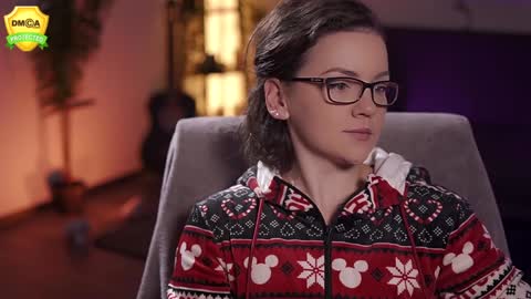 tiffanyriox online show from 01.18.25