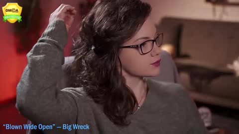 tiffanyriox online show from 11.01.25