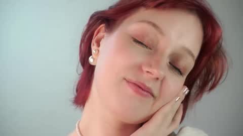 Snapshot of tiffinywiktor chatting on 03.04.26 Kara online show from 03.04.26